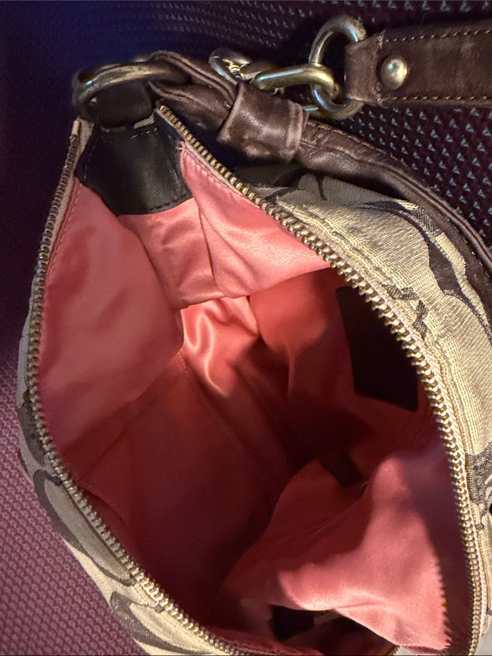 Coach Tan/Brown Signature Canvas Shoulder Bag with Leather Trim - Picture 6 of 7